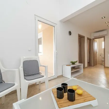 Apartment Simic